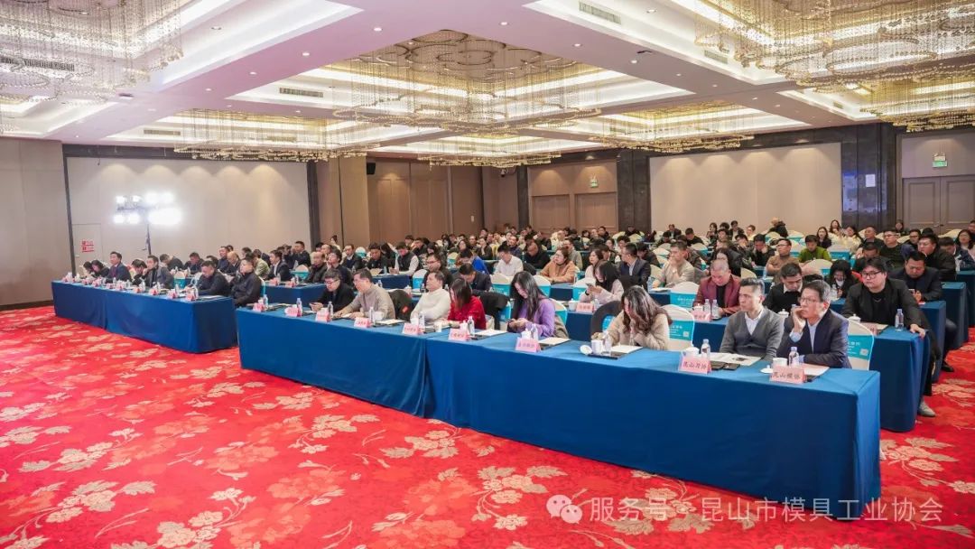 波肖门尾官网